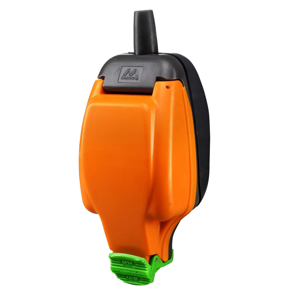Masterplug Rewireable Weatherproof Inline Trailing Socket 1 Gang Splashproof 5060930794887