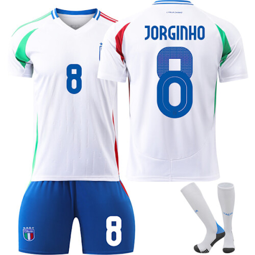Italiaans voetbalshirt set nr. 8 maat M