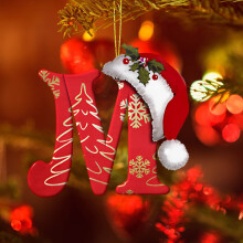 Décorations de sapin de Noël avec initiales et chapeau rouge, 26