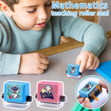 Tampon mathématique à rouler pour l'addition, la soustraction et la multiplication