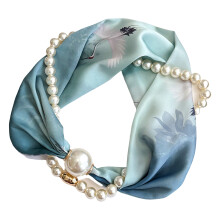 Stylish Magnetic Pearls Neck Scarf Artistic Print Light-3