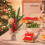 Juledekorasjonsgrener med blomsterpynt 4
