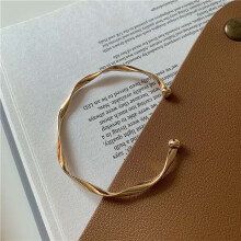 Pulseira geométrica dourada feminina, estilo vintage.