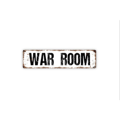 Πινακίδα War Room Rustic Metal Plaque4x16Inch