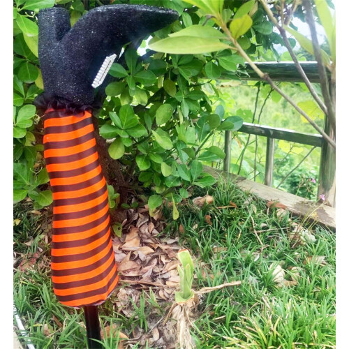 Wadada Witch Legs Yard Stakes Πορτοκαλί Διακόσμηση Εξωτερικού Χώρου για Halloween