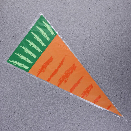 Carrot-shaped candy bags plastic cello 150 pcs 1