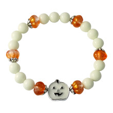 Leuchtendes Halloween-Armband mit Kürbis- und Geisterperlen