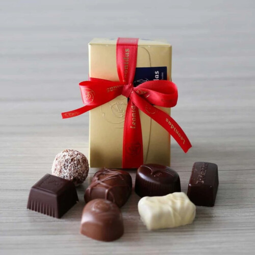 250g Assortment Gift Box 14pcs Milk 2