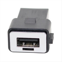 USB-Schnittstellenbuchse für Volvo S80 S60 XC60 S40 C30 V60 C70 S40 V5
