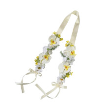 Belle guirlande d'épaule de mariée, comme une fleur en soie et