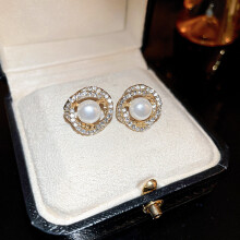 (gold color) Luxury Zircoun Stud Earrings Women's Fashion Imitation Pearl Earrings High Quanlity Copper Earrings Party Wedding Bridal Jewelry