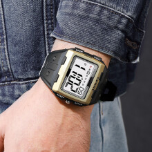 Men's Outdoor Waterproof Sport Watch Gold