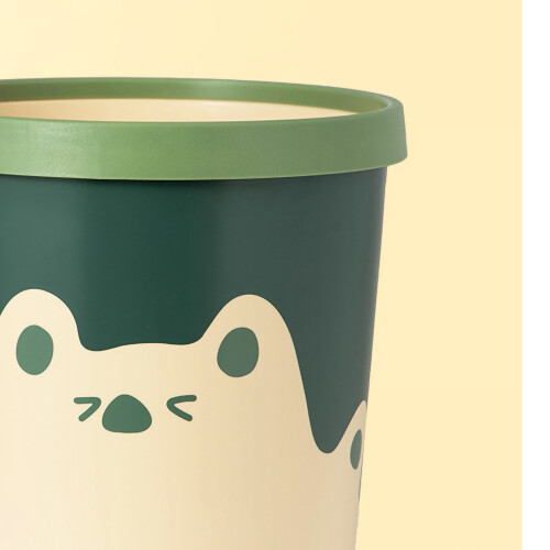 Bear Pattern Living Room Bin