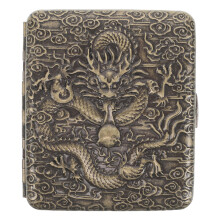 Metalen Sigarettenkoker Met Stevige Sluiting En Vintage Design