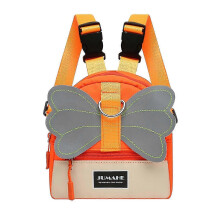 The Pet Dog Travels From The Backpack. The Big Dog Bag Can Be Hung with A Leash