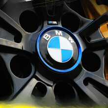 Dekoratívny krúžok na náboj kolesa modrý pre rad 5, 4, X1, X3, X4, X5, X6, 1, 2, 3, 320GT
