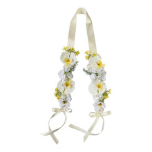 Romance Satiné Épaule De Mariée avec Fleur Artificielle Orchidée