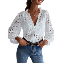 Damesblouses met Diepe V-Hals en Oogjes, 3/4 Ballonmouwen, Knoopsluiting en Open Details, Herfstshirts Wit XXL