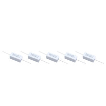 50 Stueck Axial Leiter Keramik Zement-Widerstand 0.5 Ohm 5W
