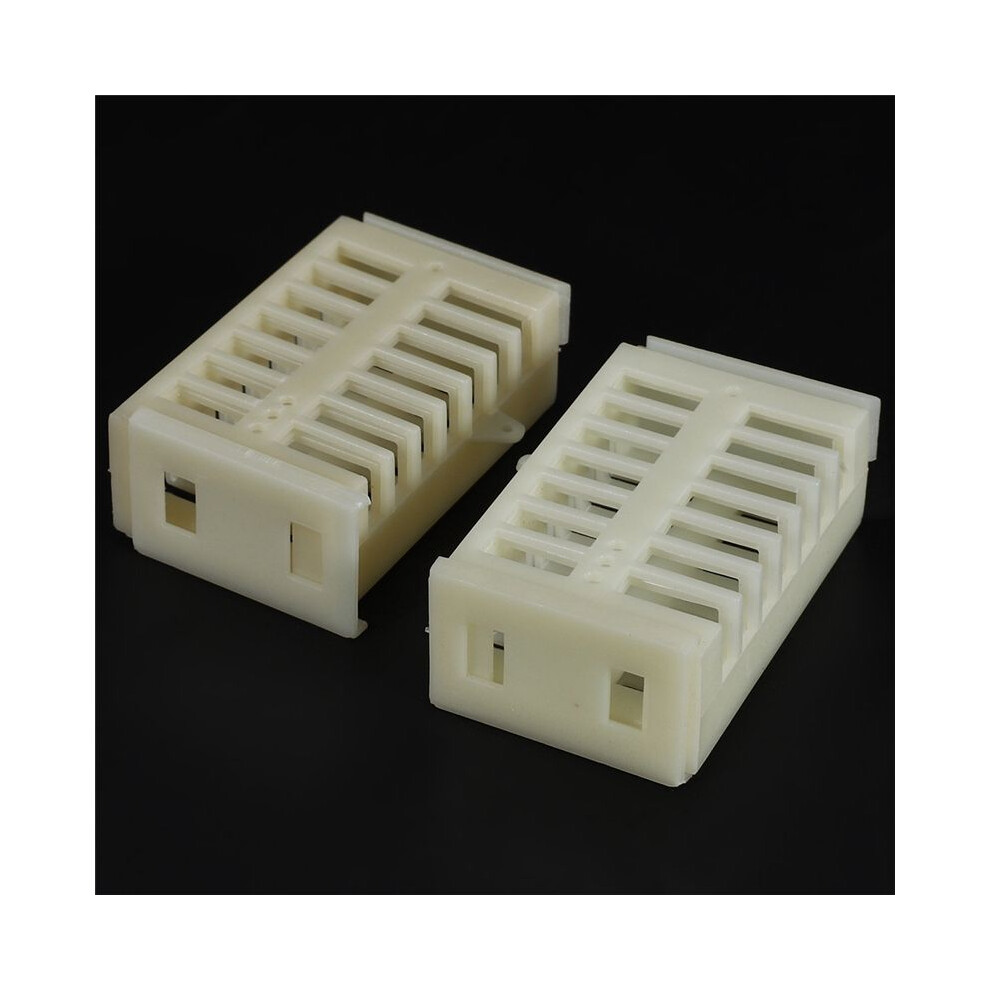 300 Pcs Removable Bee Cage Beekeeping Equipment Beekeeping Supplies Bee Queen Cage Moving Catcher Cage 4713734280087