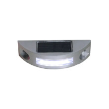 IP68 Wasserdichte, solarbetriebene LED-Straßenmarkierungsleuchte mit reflektierendem Bodenlicht, War