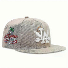(Khaki) Fashion Unisex LA Embroidery Baseball Caps Los Angeles Snapback Hat Angel Wings Hip Hop Caps Outdoor Adjustable Casual Sun Hats