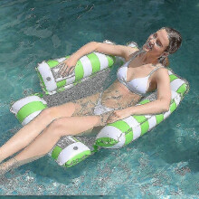 (Green) Amaca gonfiabile galleggiante per piscina, adatta ad adulti e bambini, ideale per rilassarsi in acqua.