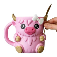 (Pink) Pojemnik na lody Highland Cow, uroczy pojemnik na lody z łyżeczką i uchwytem, zabawny zestaw upominkowy z krówką