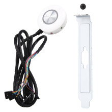 Desktop-Schalter mit Zwei USB-Audioanschlüssen, Externem Host-Anschluss und Klebefunktion.