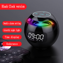 Digitaalinen herätyskello makuuhuoneeseen, radio, Bluetooth-kaiutin, kaksi herätystä, LED-valo, 12/24 h näyttö ja USB-la