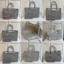 (L, Black) Medium to Large Tote Bags: Fashionable & Colorful for Women