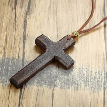 Vintage Simple Handmade Wood Cross Pendant Gift for Men Women