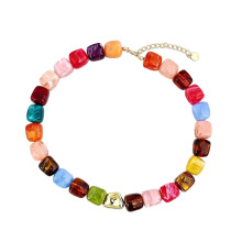 Collier de perles en résine arc-en-ciel élégant,-carréirrégulier
