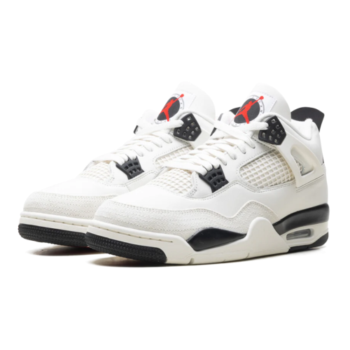 (EUR44) Air Jordan 4 Flight Club