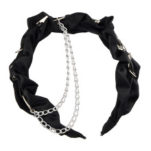 Eigentijdse zwarte hoofdband met metalen ketting en-Zwart