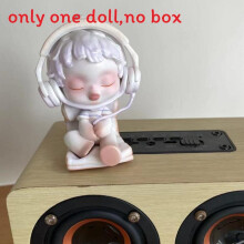 (Calm Moment)Figurines jouets tendance Skullpanda PVC adaptées aux fans d'anime et aux collectionneurs de cadeaux