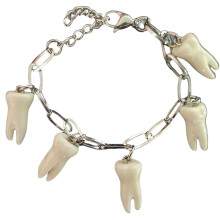 Unieke Ti stalen armband met artistieke harstandenbedel voor