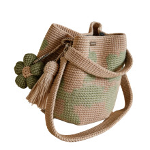 Mit Blumen bestickte Häkeltasche mit verstellbarem-Grün