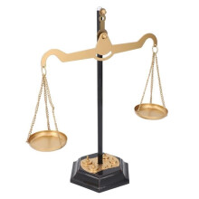 Ornament – OMABETA – Vintage-Justitiawaage – Schmiedeeisen – 31 x 12 x 36 cm – Innendekoration