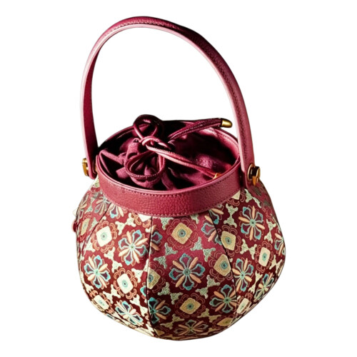 Fashionable Mini Shoulder Bag Displaying Beautiful-Red