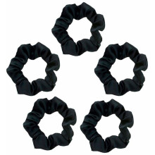 Satijnen haarelastiekjes, zachter dan zijde, om pluizen te voorkomen; satijnen elastiekjes voor breekbaar haar en een zachte styling.