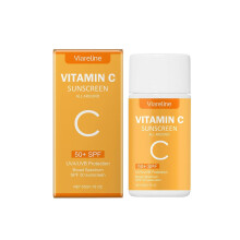 Vitamin C Protective Cream: Outdoor protection for skin, naturally lightweight and refreshing without feeling heavy.