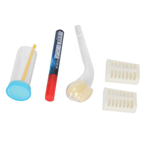 Queen Bee Marking Accessories: Pen & Cage Set 2