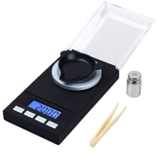 Tarkkuusmilligrammavaaka 50 g x 0,001 g, LED-näyttövaa'alla, taskuvaaka kalibrointipainolla