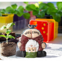 Resin Garden Gnome Statue – Naughty Waterproof Decoration with Naked Bottom Gnome for Outdoor and Indoor Use