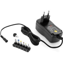 Poppstar - Universal Power Supply (9V 12V 13.5V 15V 18V 20V 24V - 1A (1000mA), with 6 tips (5.5x2.5, 5.5x2.1, 4.0x1.7,...