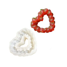 Creative Cake Decorating Silicone Mold With Strawberry Heart