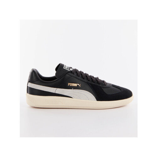 Puma (122) Army Trainer