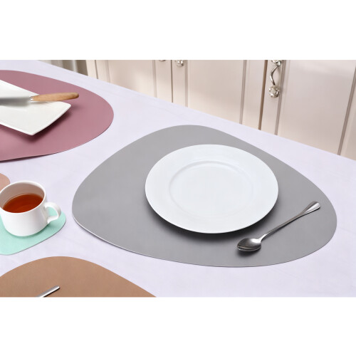 Teardrop Shape Leather Dining Mat Nonslip Duals Sided-black red 1