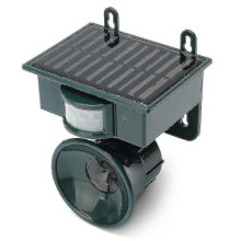 Solar Powered Animal Repeller Powered Outdoor Ultrasonic Pest Bird Crow Animal Repeller Repellent Scarer